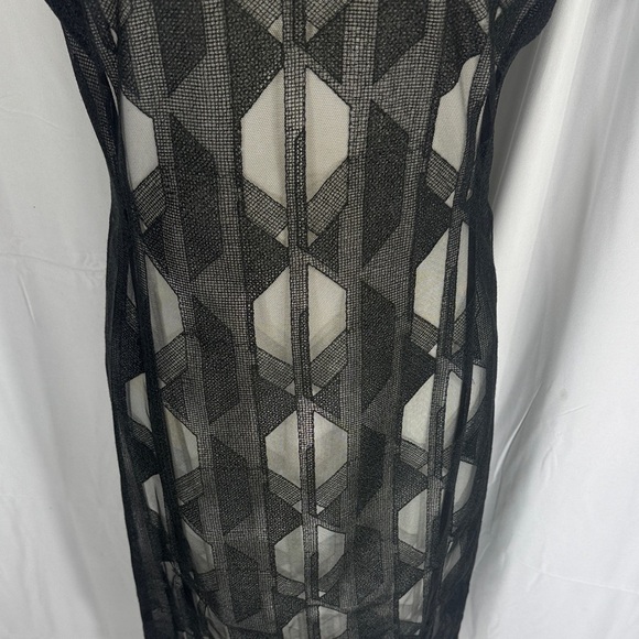 Boss Runway Edition Black Sheer Geometric Midi Dress Size 38 / US 6 - Picture 5 of 16